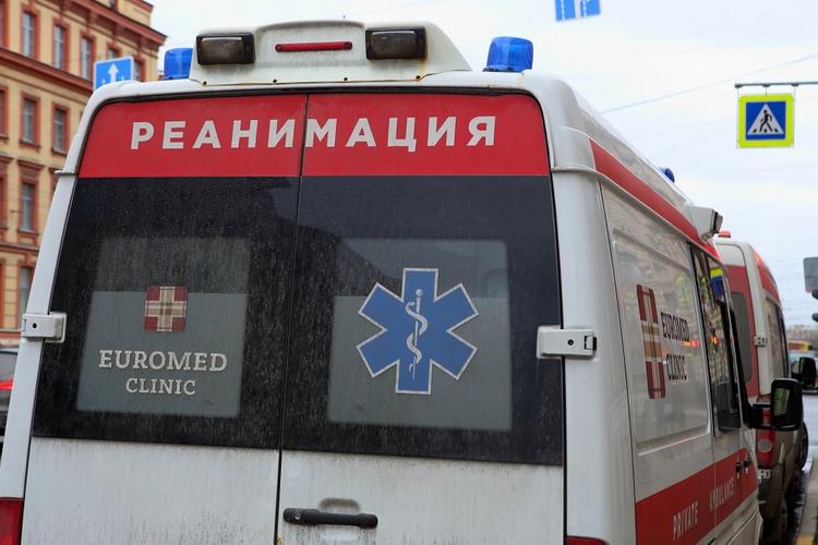Врач московской больницы записал видео из реанимации с больными коронавирусом