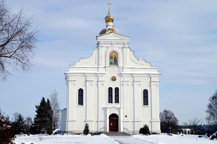 В Белоруссии мужской монастырь закрыли на карантин после его посещения  Лукашенко 