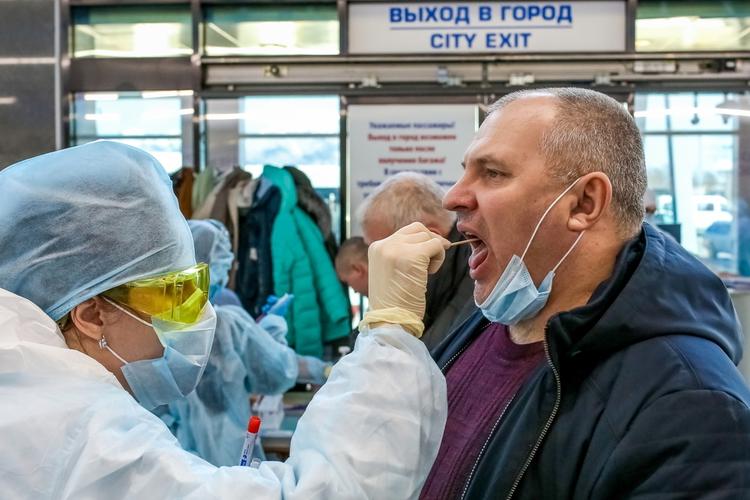«Люди просто не доживают до тестирования»: как коронавирус губит регионы РФ с высокой плотностью населения 