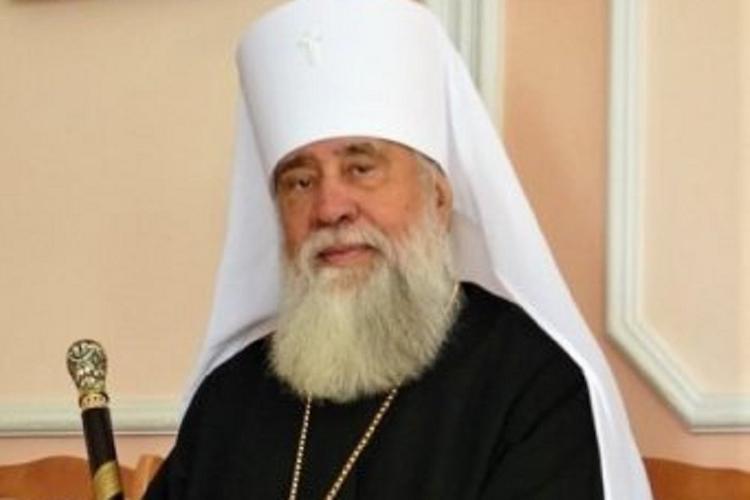 Бывший митрополит Астраханской области скончался от вызванной коронавирусом пневмонии