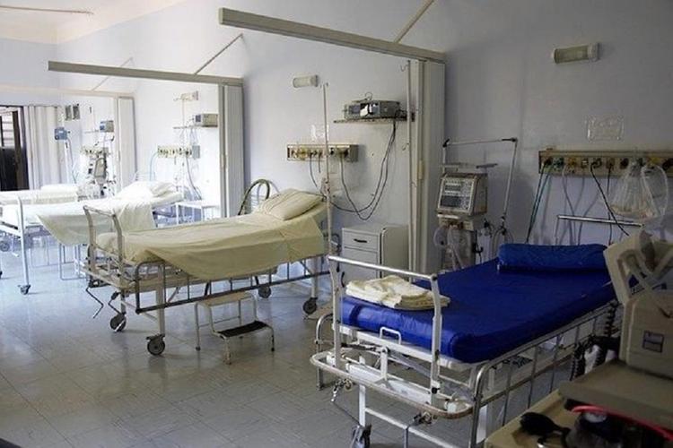 Несколько врачей заболели пневмонией в одной из больниц Волгограда