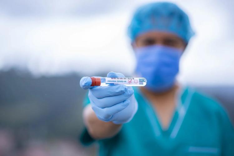 В Германии за сутки зарегистрировано 1209 новых случаев коронавирусной инфекции