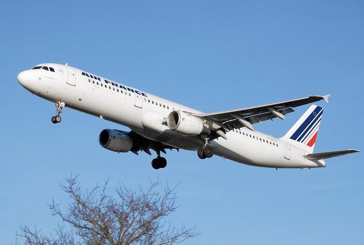 С 11 мая пассажирам авиакомпании Air France будут измерять температуру перед вылетом
