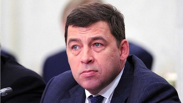 «А еще и штраф введите», Свердловский губернатор попросил женщин не беременеть во время пандемии коронавируса