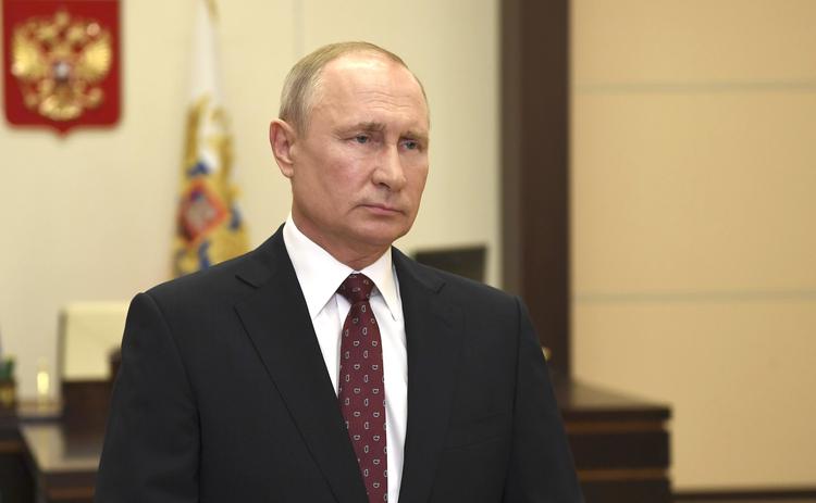 Путин: 12 мая нерабочие дни завершаются, но не завершается борьба с коронавирусом