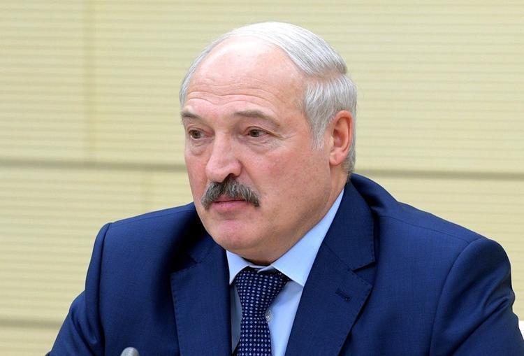 Лукашенко подал заявление о регистрации инициативной группы по выдвижению его в президенты Белоруссии
