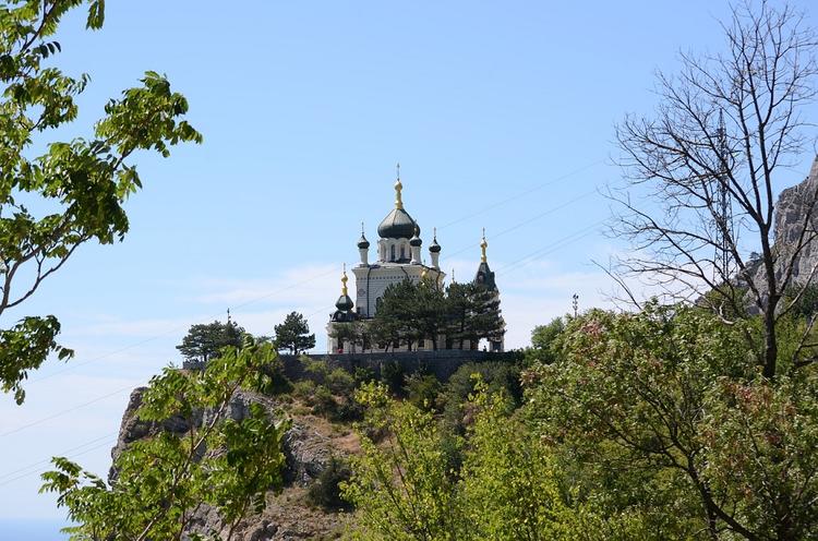 В Крыму снимают строгий режим самоизоляции