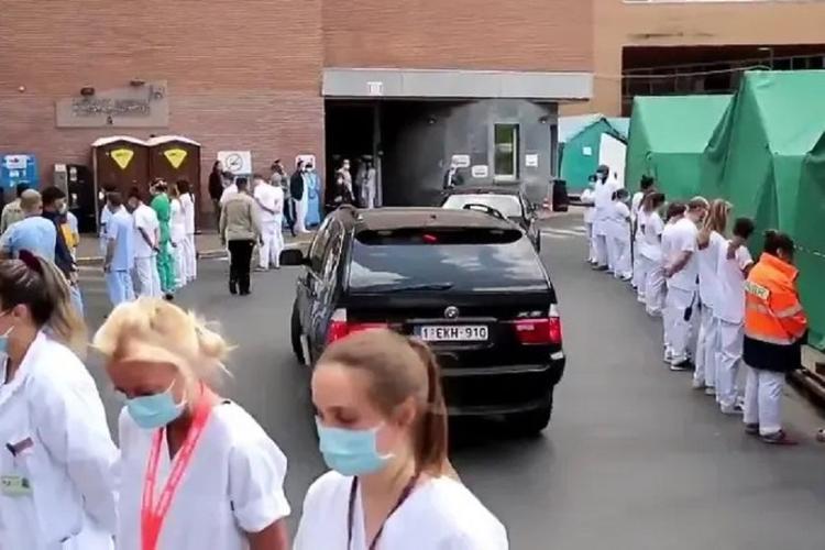 Видео, как в Бельгии  врачи устроили премьер-министру «коридор позора»