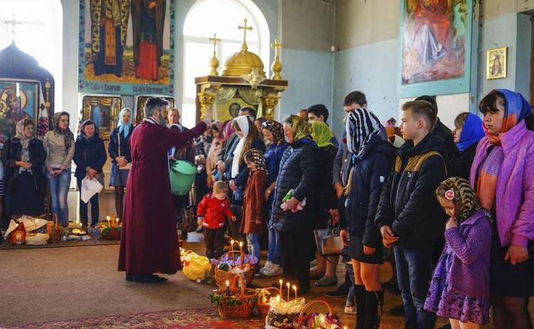 Праздничные богослужения в Сакском районе  в Крыму послужили вспышке очага Covid-19