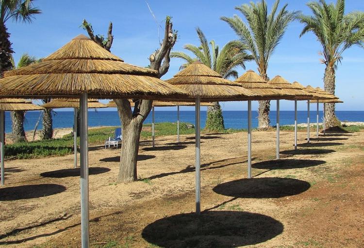 Кипр готов принимать туристов с 15 июня