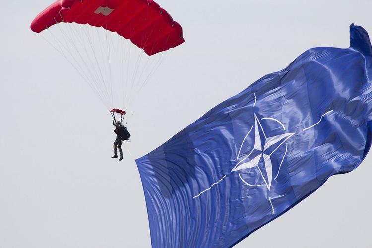Курт Волкер предложил изменить условия приема в НАТО стран бывшего СССР