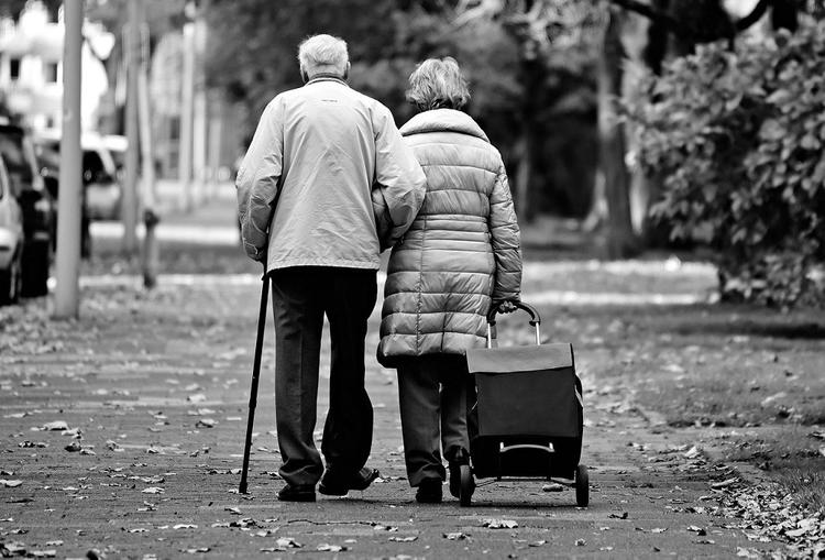 Эксперт  предупредила о сокращении пенсионного возраста в России
