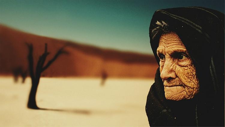 В Иране 107-летняя женщина победила COVID-19