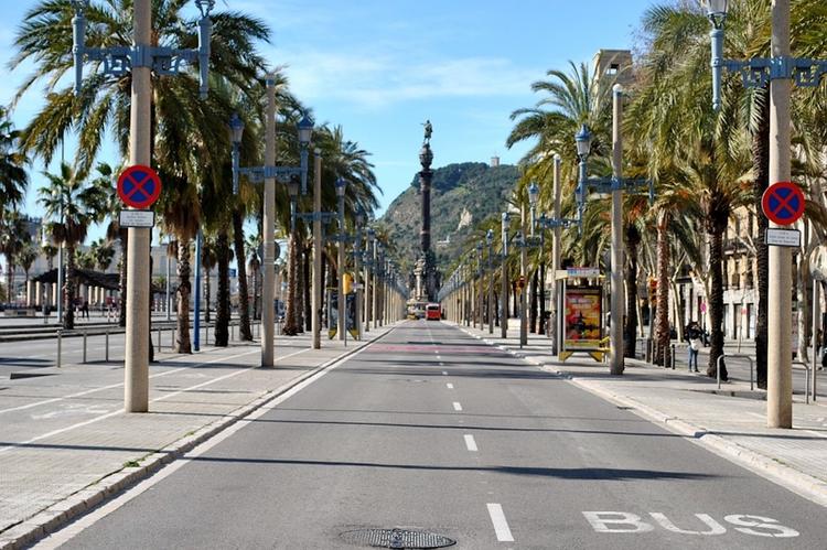 Власти Испании отменяют карантин для туристов с 1 июня