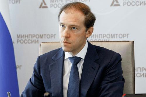 Мантуров заявил, что многие индустрии вернулись к работе в штатном режиме