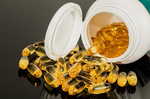 Доктор Мясников рассказал, чем заменить витамины из аптеки