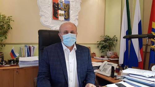 Мэр Хабаровска сообщил о самоизоляции из-за заражения коронавирусном членов его семьи
