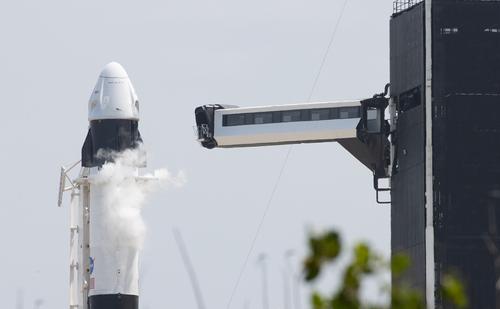 В США компания Маска запустила ракету Falcon 9 с  интернет-спутниками Starlink  