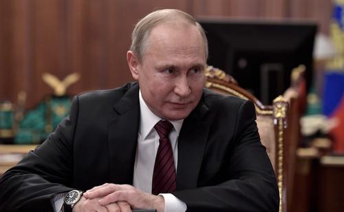 Путин: инфляцию в РФ удается удержать в заявленных ранее рамках