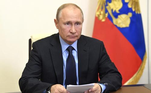 Путин заявил об уверенном  выходе России из пандемии 