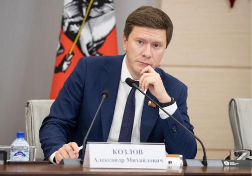 Депутат Мосгордумы Александр Козлов отметил преимущества онлайн-встреч с избирателями