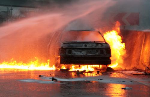 В ночь на вторник в Твери сгорели семь автомобилей
