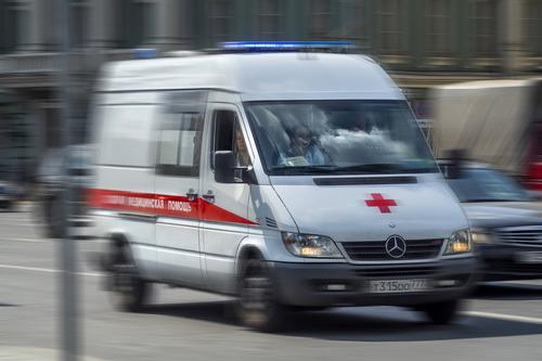 В Петербурге автомобиль сбил шестерых пешеходов,в том числе четырех девочек 