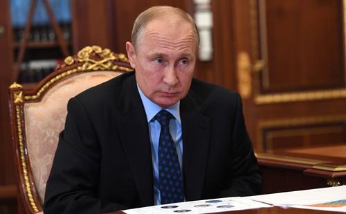 Источники узнали, что Путин обратится к россиянам в конце июня по поводу поправок в Конституцию