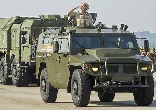 Россия перебросила в Сирию ОТРК «Искандер» и подлодку, вооруженную «Калибрами»