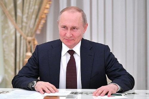 Путин поздравил жителей Чувашии со 100-летним юбилеем республики