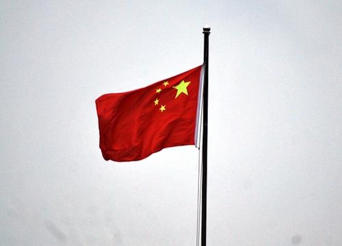 Власти Китая готовят ответ на визовые санкции США