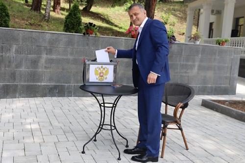 Бибилов назвал поправки важными не только для России, но и для Южной Осетии