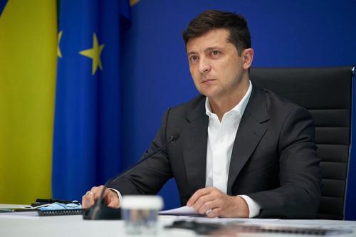Экс-депутат Рады назвал возможный срок отставки Зеленского с поста главы Украины 
