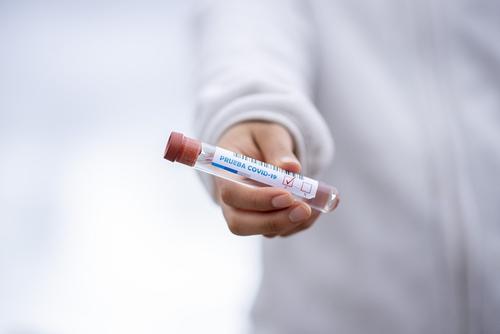 Врачи проверили, дала ли российская вакцина от коронавируса побочные эффекты