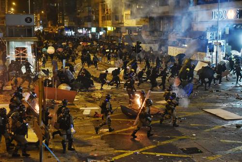 Конец свободы. Си Цзиньпин подписал указ о «порабощении» Гонконга