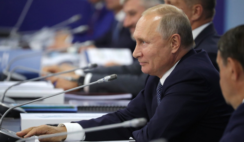 Путин подчеркнул, что еще не ясно, когда Европа откроет свои границы для России