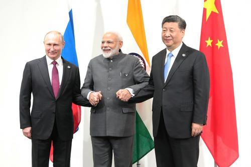 Помешает ли России вооруженный конфликт на границе Индии и Китая наладить отношения с этими странами?