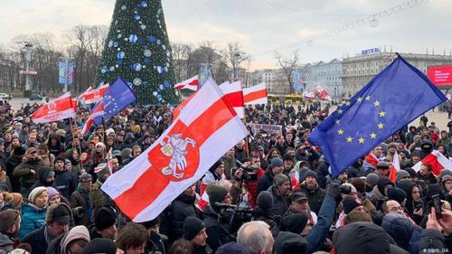 Польша рассматривает Украину и Беларусь, как свои территории