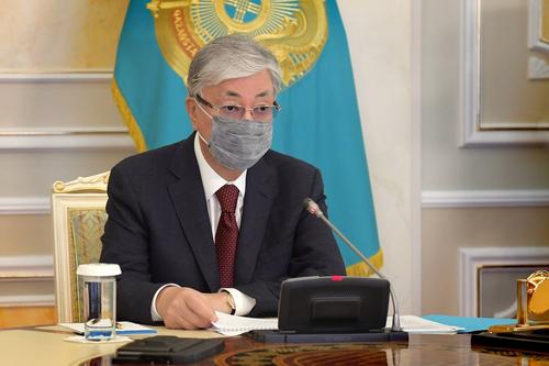 Президент Казахстана сравнил вызванный пандемией кризис с войной