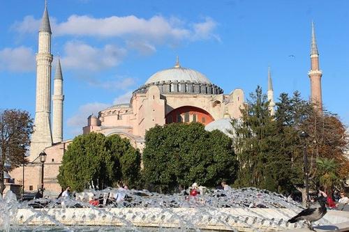 Митрополит Иларион назвал «пощечиной всему христианству» превращение собора Святой Софии в мечеть 