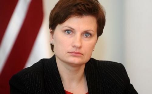 Латвия хочет пересмотреть выдачу виз гражданам РФ и Белоруссии из-за коронавируса