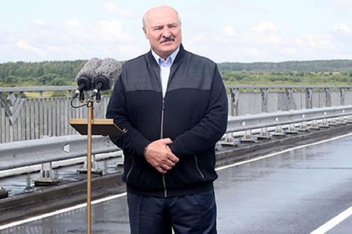 Лукашенко заявил белорусам, что они нигде и никому не нужны