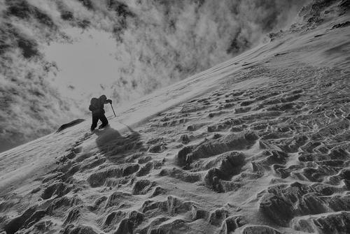 Два итальянских альпиниста погибли при спуске с Проклятой горы во Франции