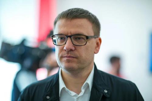 Алексей Текслер занял третью строчку рейтинга «Губернаторской повестки»