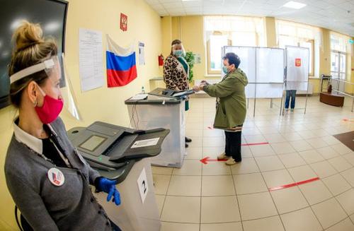 Утверждены даты досрочного голосования в парламент Челябинской области