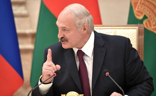 Гордон перечислил возможные места для бегства Лукашенко в случае его свержения 