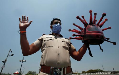 Хаотичный карантин. Индия по-прежнему сражается с коронавирусом