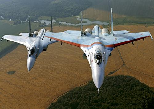 Су-27 перехватил два американских самолета над Черным морем