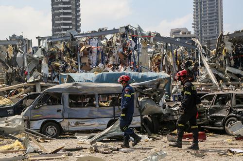 Президент Ливана озвучил три причины взрыва в Бейруте