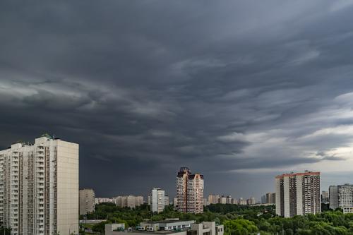 Синоптики предупредили о повышенном атмосферном давлении в Москве